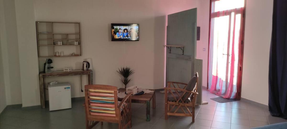 Bed and Breakfast Su Marineri Càbras Zewnętrze zdjęcie